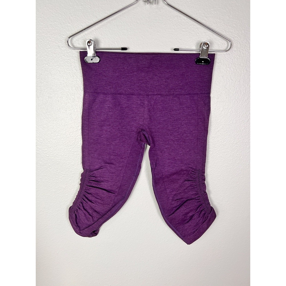 Lululemon Size 4 In The Flow Crop II Leggings Seamless‎ Capri Ruched Yoga Purple